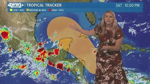Saturday 10pm Tropical Update: Development in Western Caribbean to drift to Gulf of Mexico