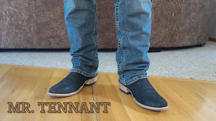 Ariat Futurity Rider Cowboy Boot Unboxing and First Impressions