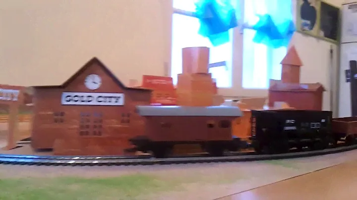 Железная дорога Mehano Western Train с ландшафтом